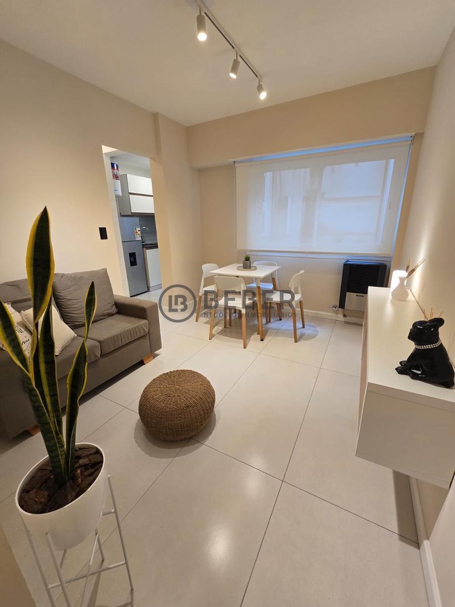 En venta tres ambientes interno reciclado a nuevo