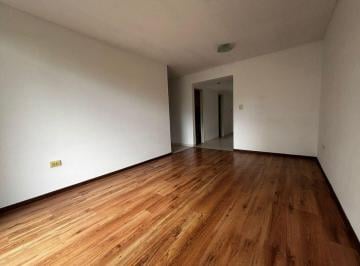Departamento de 3 ambientes, La Plata · Semipiso 2 Dorm. en Venta