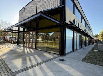 Local comercial · 80m² · 2 Ambientes · Local en Esquina en Alquiler | Paseo Mitre | Doble Frente y 2 Plantas | Gorina