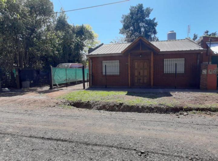 Casa · 100m² · 3 Ambientes · 3 Cocheras