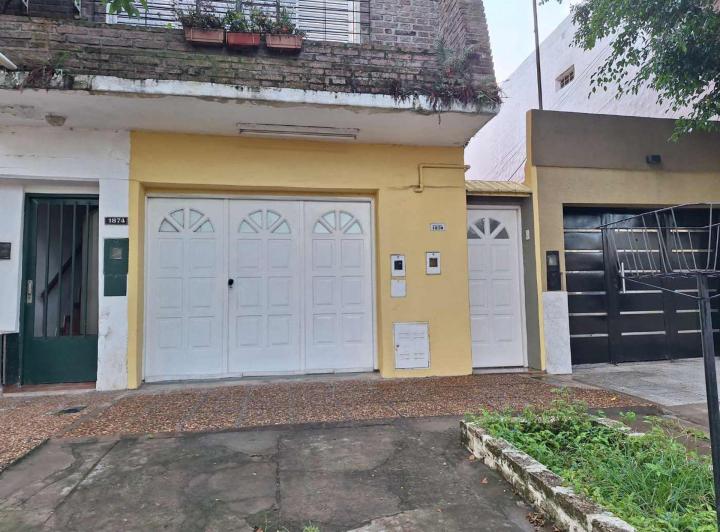Casa · 87m² · 3 Ambientes · 1 Cochera