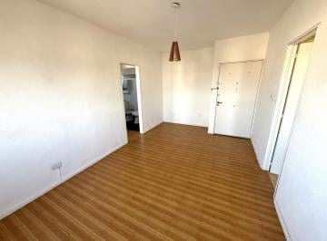 Departamento · 36m² · 2 Ambientes · 2 Amb - Muy Luminoso - 36 m²