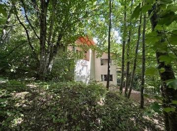 Casa · 260m² · 8 Ambientes · ¡Oportunidad! Casa y Dos Cabañas B Laguna El Trébol, Ideal Desarrollo Turist/residencial