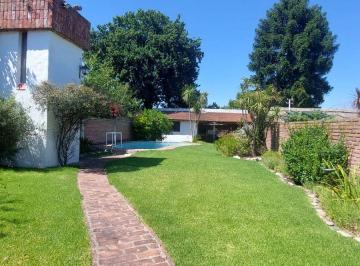 Casa de 4 ambientes, Morón · Venta Casa 4 Amb Castelar Residencial