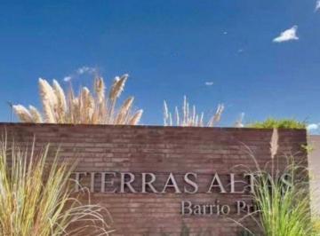 Casa de 5 ambientes, Carrodilla · Venta Casa a Estrenar Barrio Privado Tierras Altas