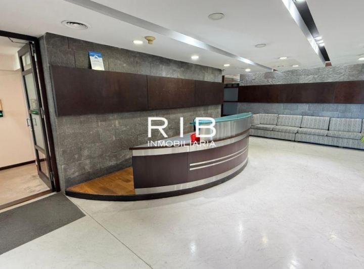 Oficina comercial · 660m² · 10 Ambientes
