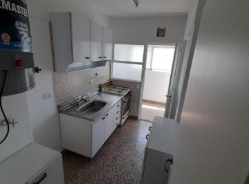 Departamento de 3 ambientes, Chacarita · Muy Buen Dpto 3 Amb con Cocina y Lavaedra Separados