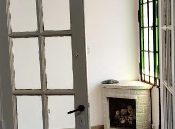 PH · 80m² · 2 Ambientes · Dto. PH Interno | Llavallol|con Patio|ajuste Semestral