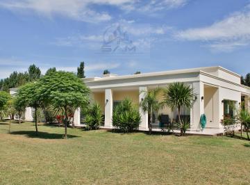 Casa de 6 ambientes, Chascomús · Venta Casa Chascomús Launa Vitel
