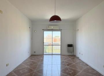 Departamento de 3 ambientes, Quilmes · 3 Amb Muy Luminoso + Cochera / Apto Credito