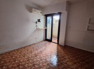 Departamento · 18m² · 1 Ambiente · Venta Monoamb Limite Caballito Apto Prof Patio