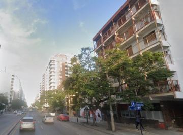Departamento de 3 ambientes, Córdoba · Dpto. 2 Dor Reciclado/moderno Exc Ubicación Bv. San Juan (Entre Artigas y Corro)