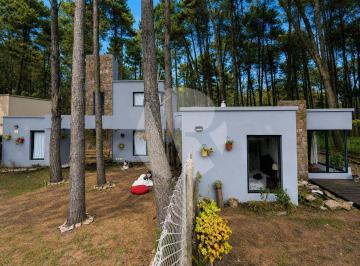 Casa · 152m² · 3 Ambientes · 3 Cocheras · Complejo 2 Casas en Venta en Mar de Las Pampas