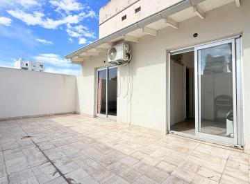 Departamento · 72m² · 4 Ambientes · Vende Depto 4 Amb 98 m² Tot V. Pueyrredon
