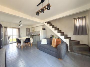 Departamento · 56m² · 3 Ambientes · Venta Duplex 2 Dorm. Zona Carrefour Panamá