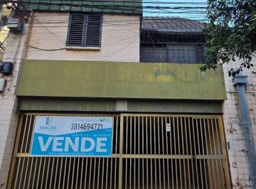 Casa · 300m² · 7 Ambientes · 2 Cocheras · Casa - Barrio Norte