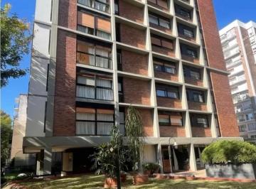 Departamento · 173m² · 5 Ambientes · 1 Cochera · Venta Depto/piso Categoria 5 Ambientes C/cochera