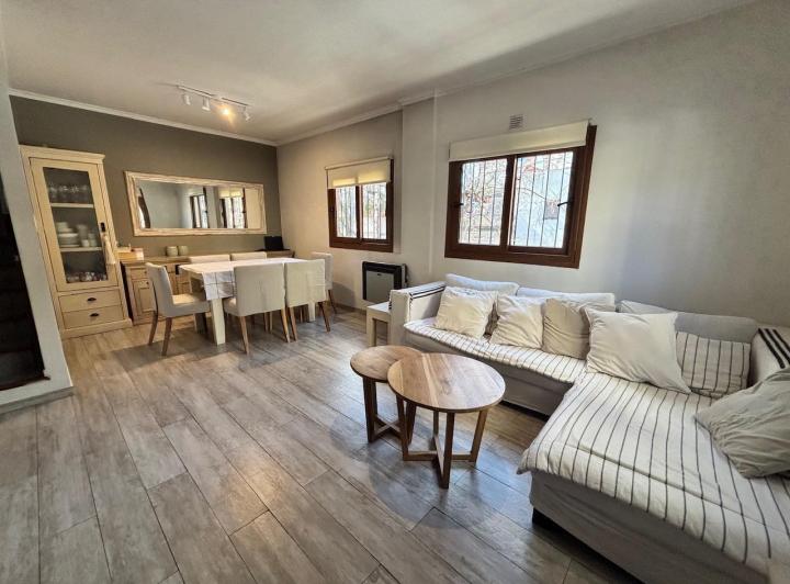 Casa · 119m² · 4 Ambientes · 2 Cocheras