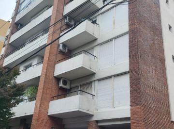 Departamento de 2 ambientes, San Isidro · Alquiler Departamento 2 Ambientes con Cochera y Baulera Muy Luminoso