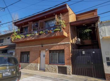 Casa · 187m² · 6 Ambientes · 1 Cochera · Casa de 6 Ambientes en Venta en Olivos