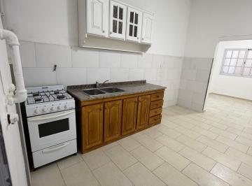PH de 3 ambientes, Lomas de Zamora · Departamento Interno en Alquiler en Turdera
