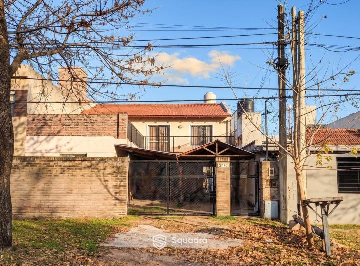 Casa · 172m² · 8 Ambientes