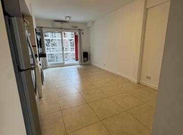 Departamento de 2 ambientes, Almagro · Alquiler Dos Ambientes Luminoso con Balcon Aterrazado, Almagro
