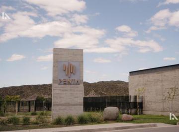 Terreno · 778m² · Lote en Venta en Penta Barrio Privado - Perdriel a m de Acceso Sur