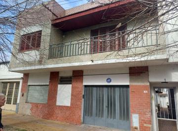 Departamento de 3 ambientes, La Plata · Departamento en Primer Piso por Escalera Al Frente