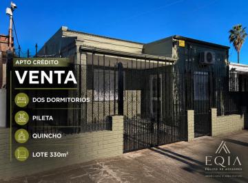 EQI-EQI-6_2 · Venta Casa 3 Ambientes Luis Guillon - Pileta