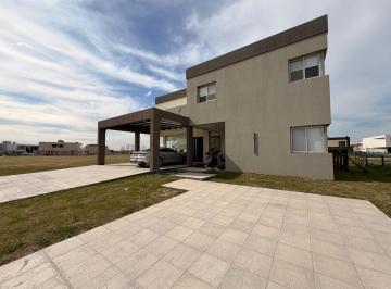 EQI-EQI-56_2 · Casa a La Venta con Financiación en Terralagos!