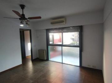 Departamento · 45m² · 2 Ambientes · 1 Cochera · Departamento 2 Ambientes en Alquiler en Quilmes Centro con Cochera