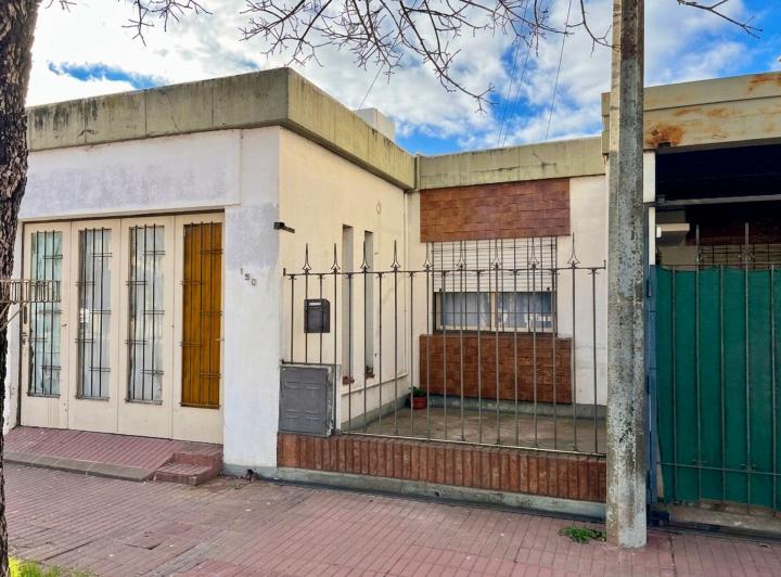Casa · 126m² · 4 Ambientes · 1 Cochera