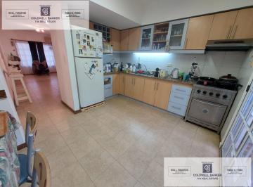Casa · 141m² · 4 Ambientes · Duplex a La Venta en Carapachay