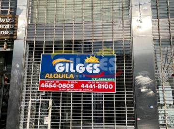 Local comercial · 50m² · Alquiler Local 50 m² con Patio en Ramos Mejia