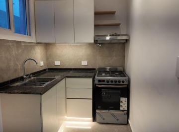 PH · 160m² · 4 Ambientes · 1 Cochera · Alquiler, PH, 4 Ambientes, Cochera Cubierta, Reciclado a Nuevo, Saavedra