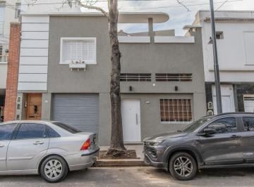 PH · 160m² · 4 Ambientes · 1 Cochera · Alquiler, PH, 4 Ambientes, Cochera Cubierta, Reciclado a Nuevo, Saavedra