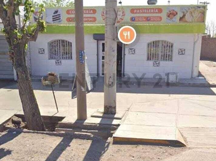 Local comercial · 520m² · 5 Ambientes · 1 Cochera