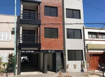 Departamento · 32m² · 1 Ambiente · 1 Cochera · Departamento Monoambiente con Terraza Privada y Cochera, en Banfield Este
