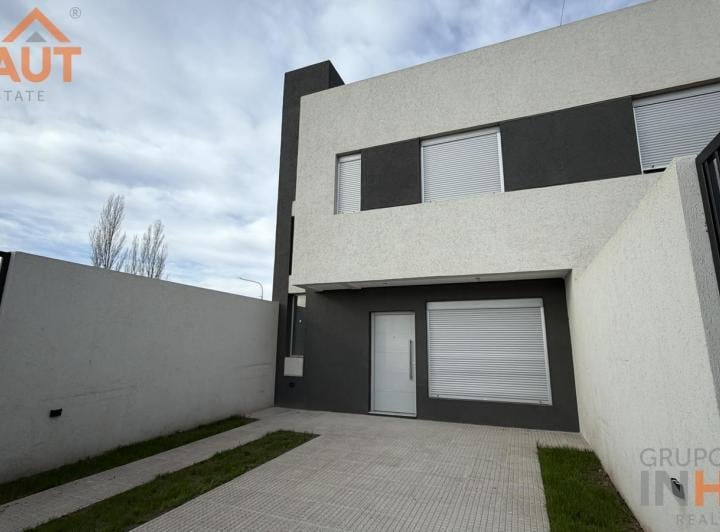 PH · 113m² · 4 Ambientes · 2 Cocheras