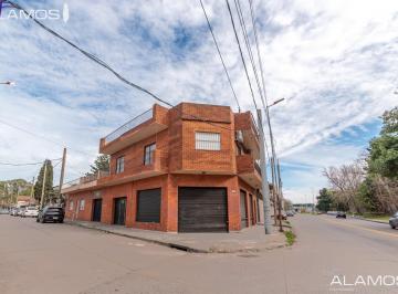 Departamento · 130m² · 4 Ambientes · 1 Cochera · Departamento 4 Ambientes con Cochera en Villa Sarmiento
