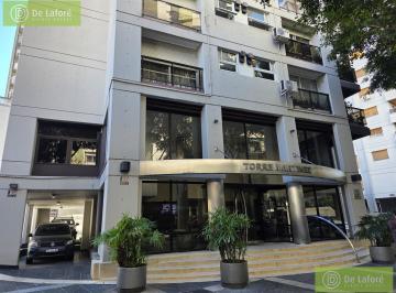 Departamento · 45m² · 2 Ambientes · 1 Cochera · Alquiler - Departamento de 2 Ambientes en Martínez, Piso Alto y Luminoso con Cochera