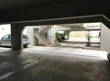 Garage · 12m² · Cochera Cubierta en Venta en San Isidro