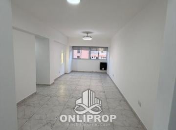 Departamento · 68m² · 4 Ambientes · 1 Cochera · Departamento en Área Centro Este