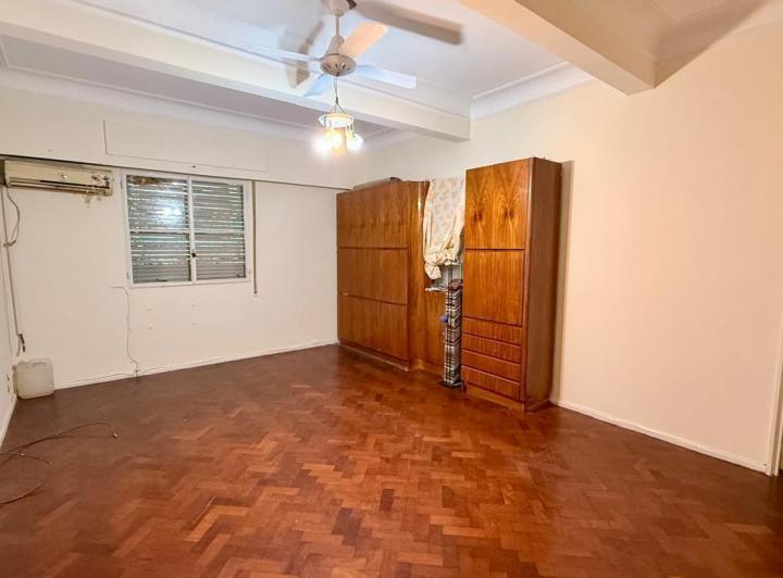 Departamento · 90m² · 7 Ambientes · 1 Cochera