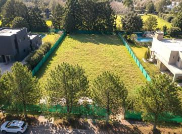 Terreno · 1330m² · Venta Lote Pilar Privado 1.330 m² con Mejoras