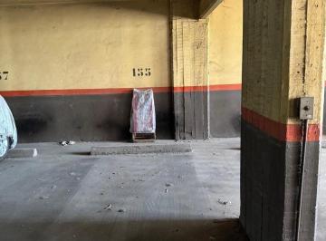 Garage · 12m² · Cochera en Flores