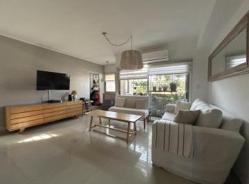 PH · 134m² · 4 Ambientes · 1 Cochera · Triplex en Venta de 3 Dorm., Patio y Parrilla en Olivos