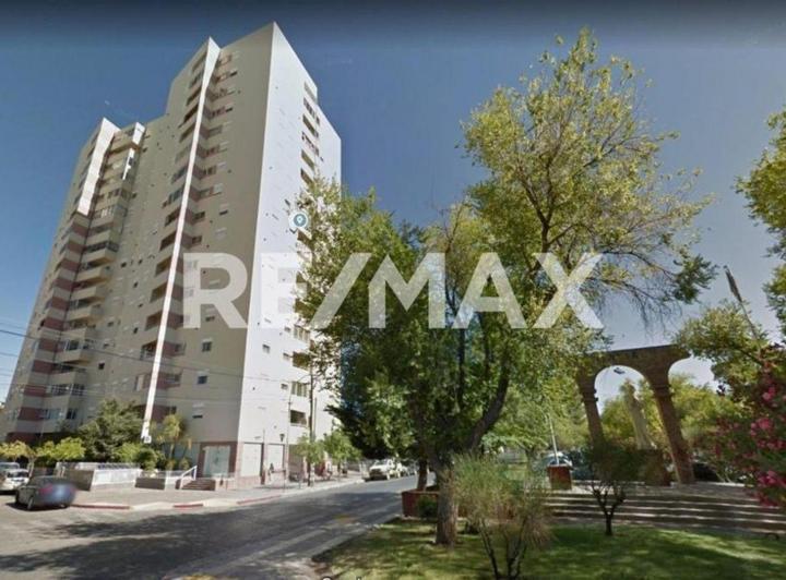 Departamento · 81m² · 4 Ambientes · 1 Cochera