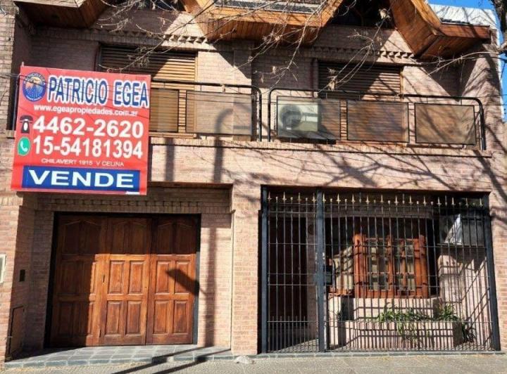 Casa · 175m² · 5 Ambientes · 2 Cocheras